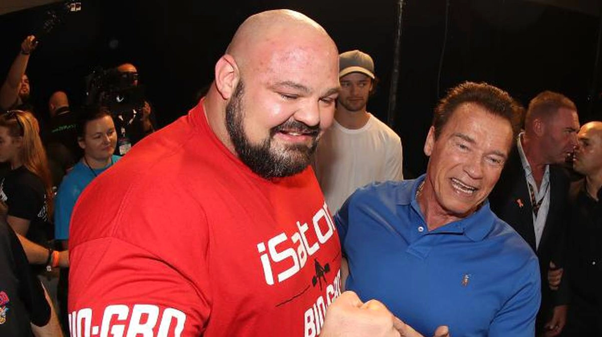 Brian Shaw, người đàn ông khỏe nhất thế giới, khiến những vận động viên thể hình to lớn cũng trở nên nhỏ bé- Ảnh 2.