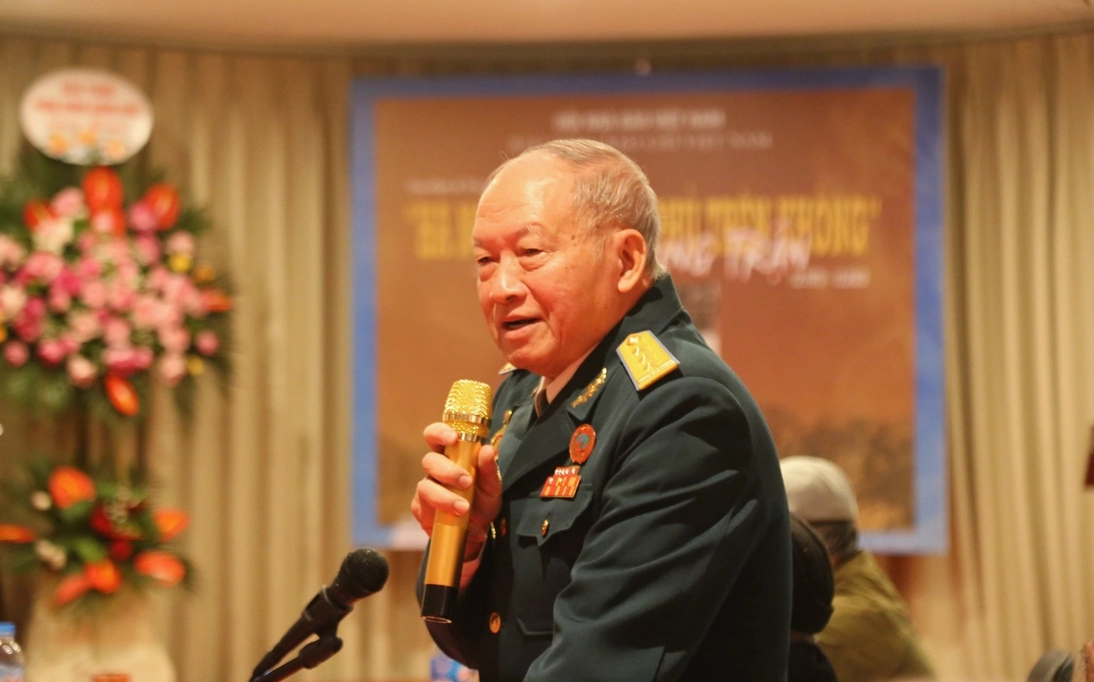 Gặp phi công đầu tiên trên thế giới bắn hạ 