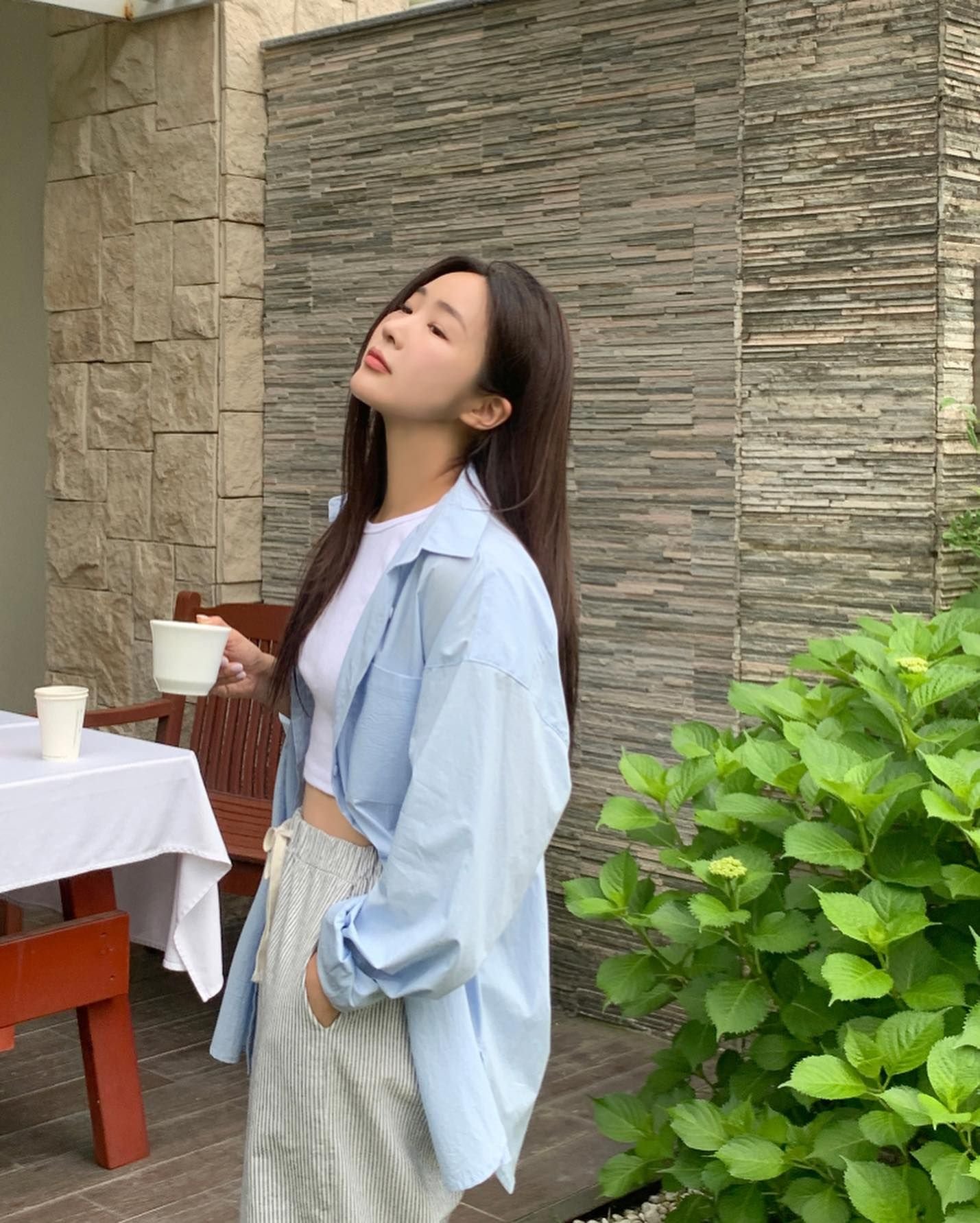 mix đồ với quần ống rộng