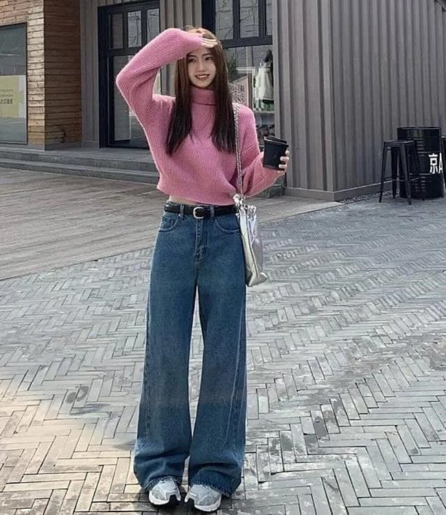 outfit quần jean ống rộng nữ