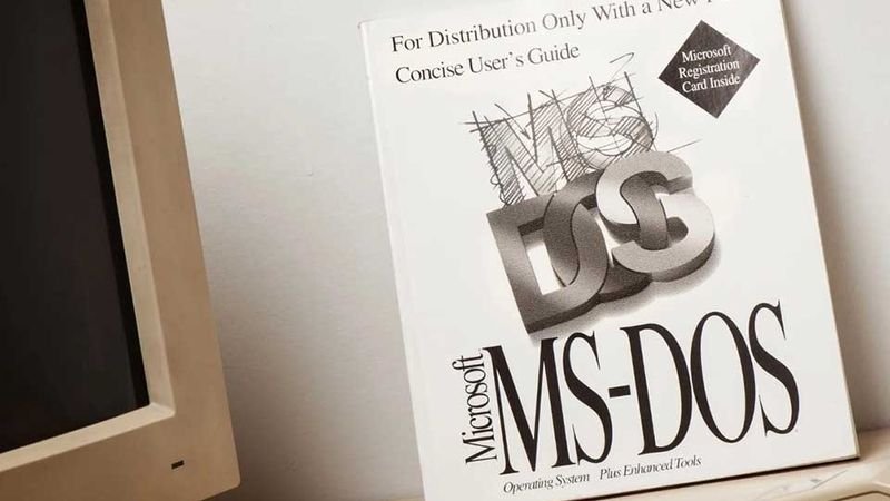 tu-ms-dos-den-windows-cuoc-cach-mang-phan-mem-toan-cau