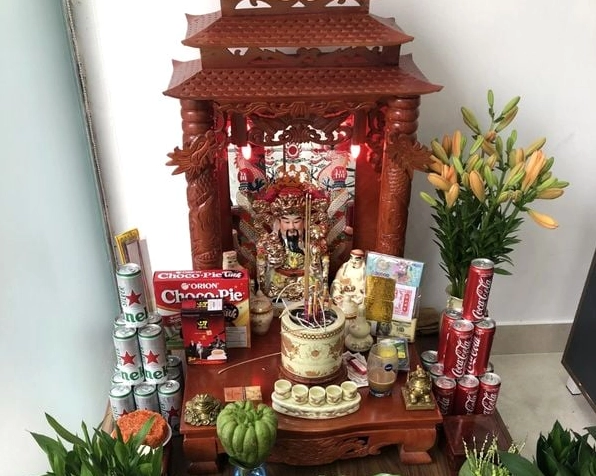 Bàn thờ Thần Tài Thổ Địa có ý nghĩa quan trọng trong thờ cúng dân gian
