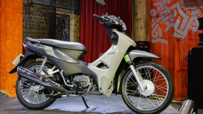 cac-yeu-to-anh-huong-den-gia-xe-wave-alpha-2026