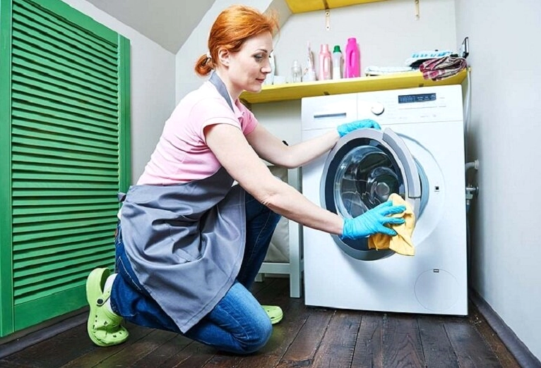 Cách vệ sinh máy giặt cửa ngang
