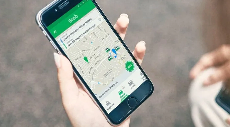 Cài đặt ứng dụng Grab trên thiết bị di động để đăng kí giao hàng qua Grab