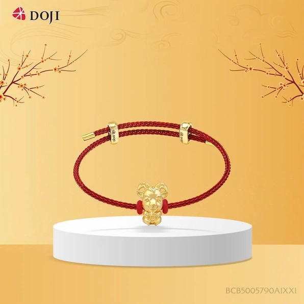 Charm 24K họa tiết Dê Vàng kết hợp cùng dây đeo đỏ