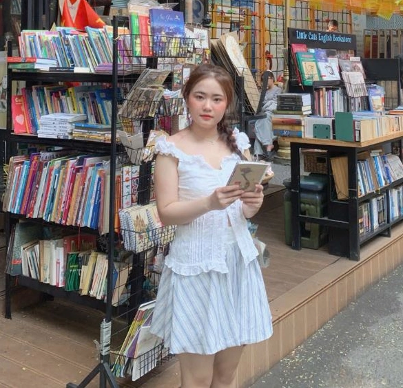 Chim sẻ bay vào nhà mang ý nghĩa phong thủy sâu sắc