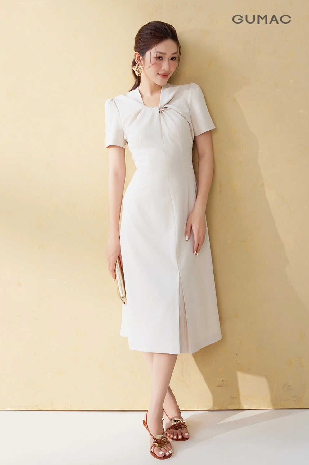 dam mau trang hop voi nguoi sinh nam 1985