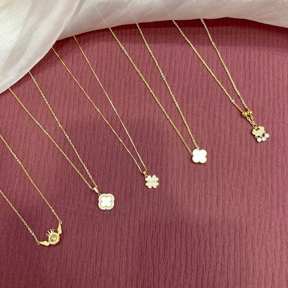 Dây chuyền vàng mặt nhỏ xinh