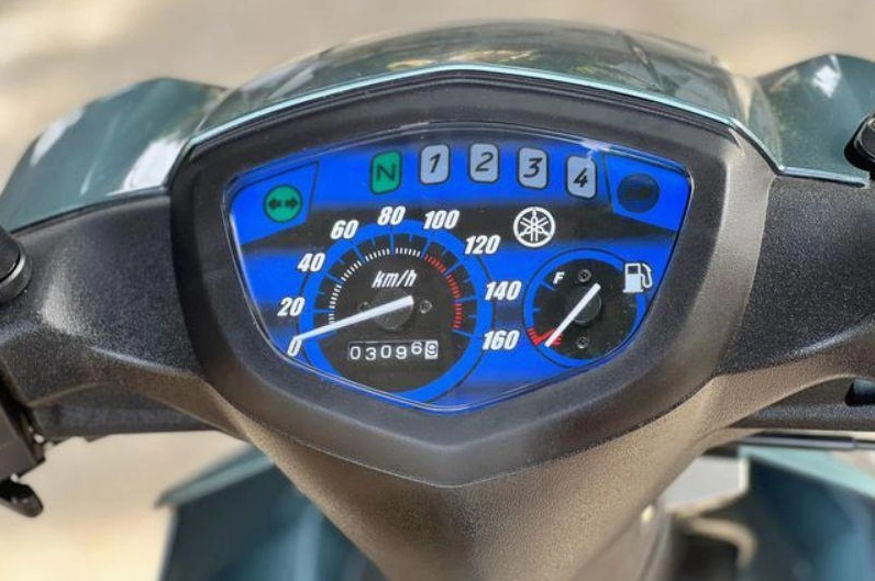 đồng-hồ-yamaha-sirius