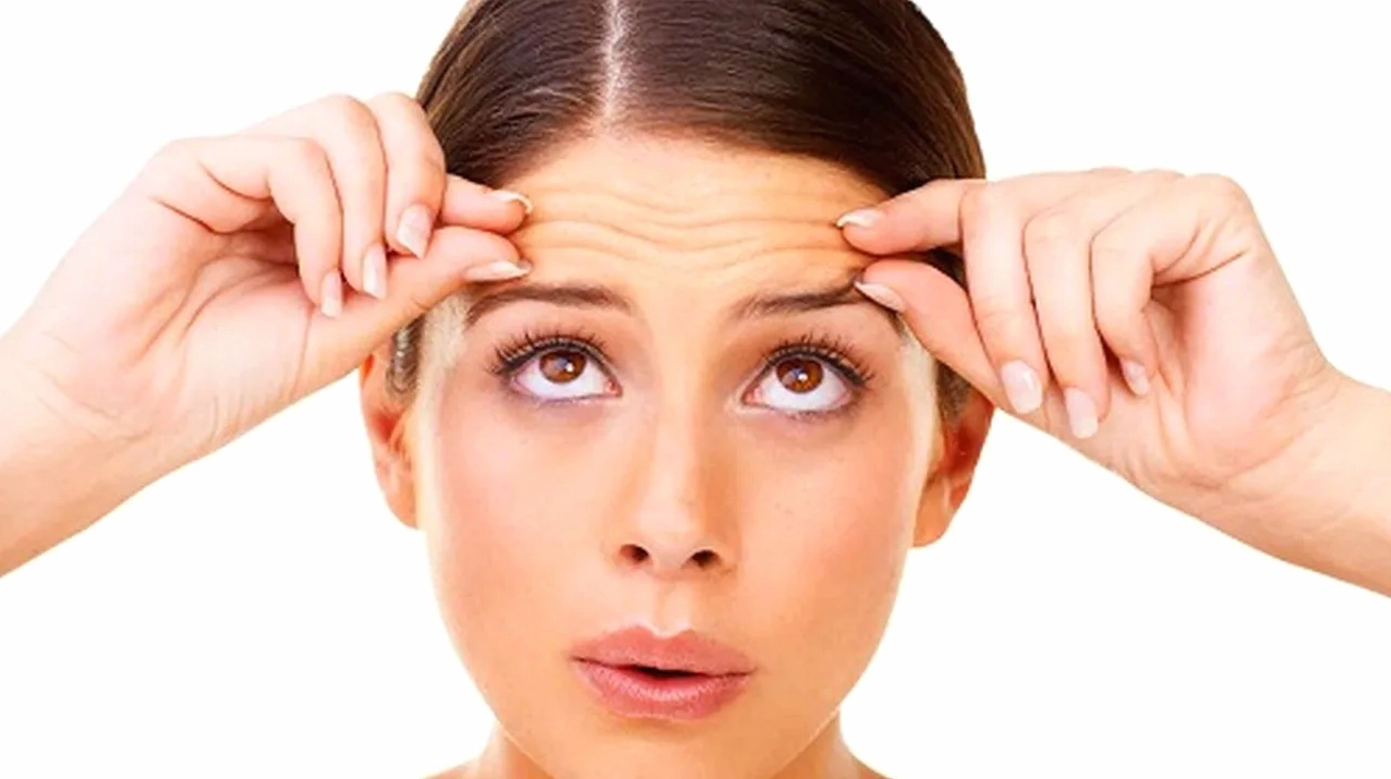 Giải mã hiện tượng mắt phải giật liên tục: dấu hiệu và cách khắc phục hiệu quả