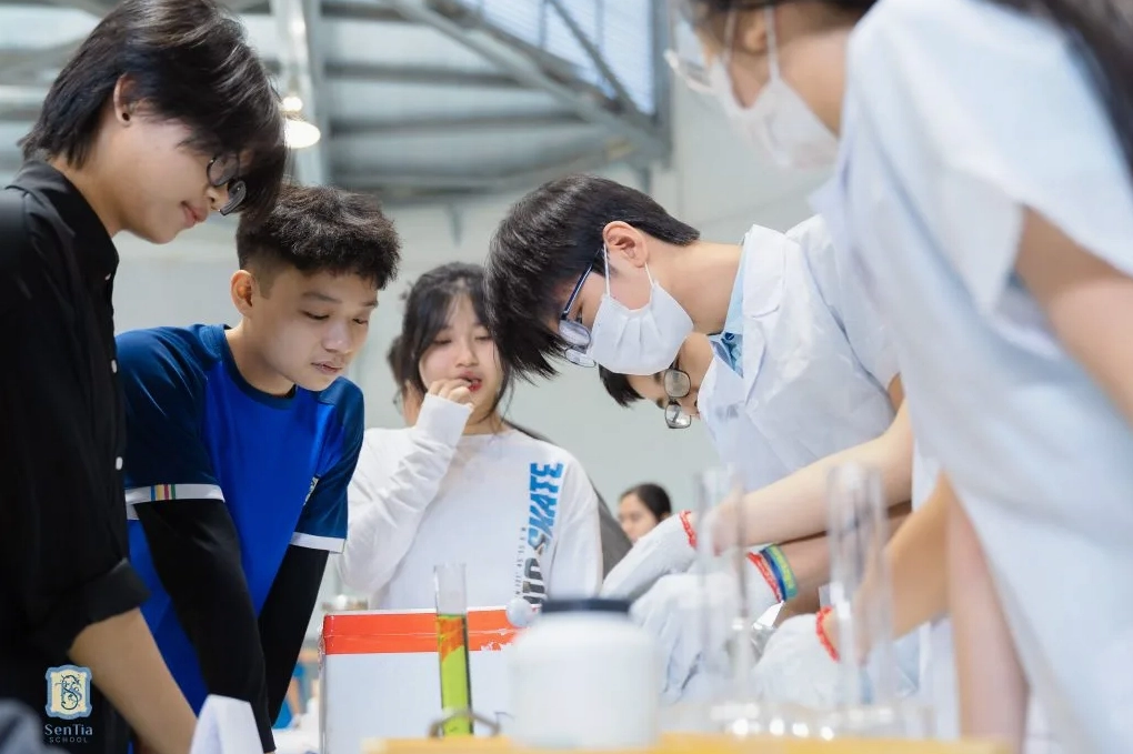 Học phí trường quốc tế giao động từ 200 - 900 triệu đồng/năm trở lên