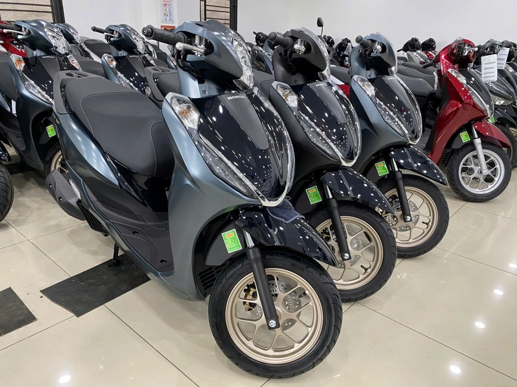 Honda Lead phiên bản đặc biệt được trang bị phanh ABS