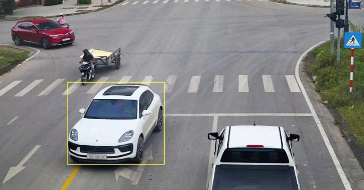 loi-de-vach-ke-duong-o-to-muc-phat-moi-nhat-2026-cach-tranh_427