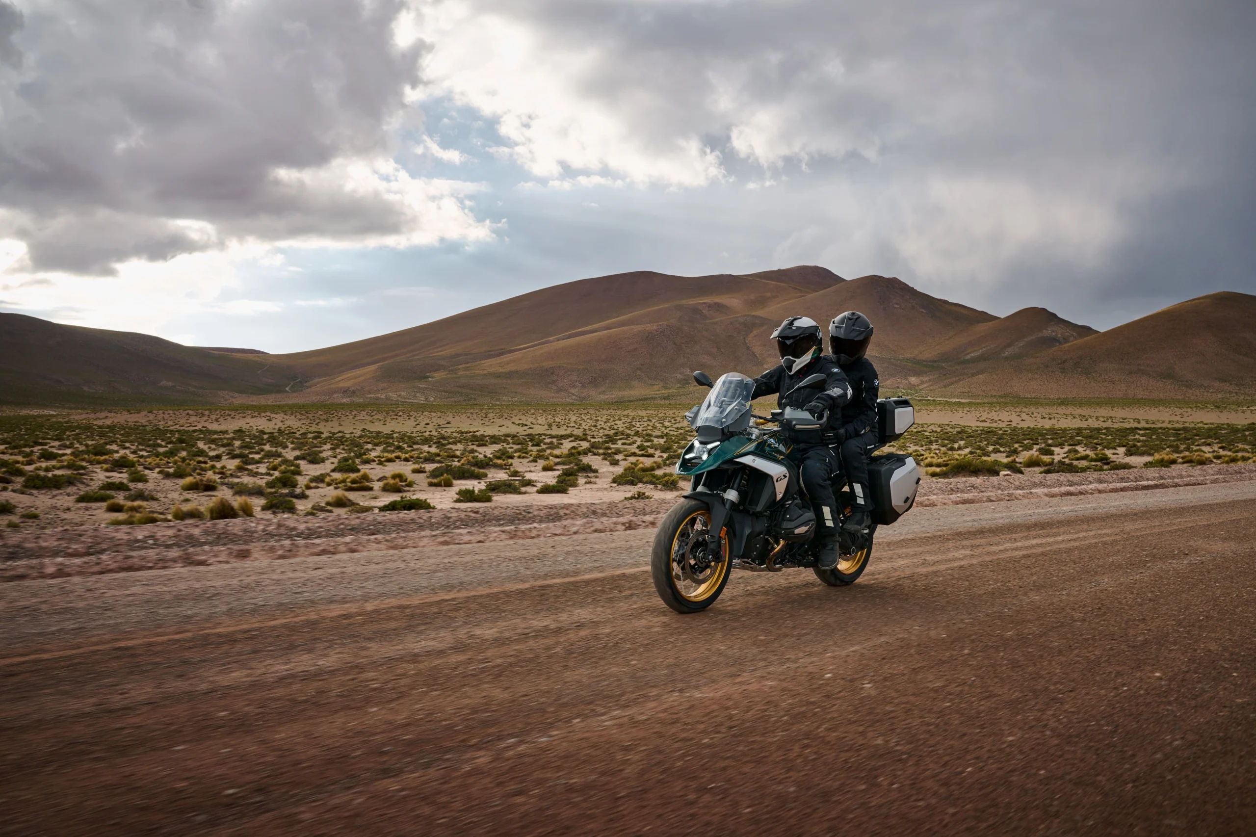 Mẫu xe máy BMW R 1300 GS Adventure mới nhất