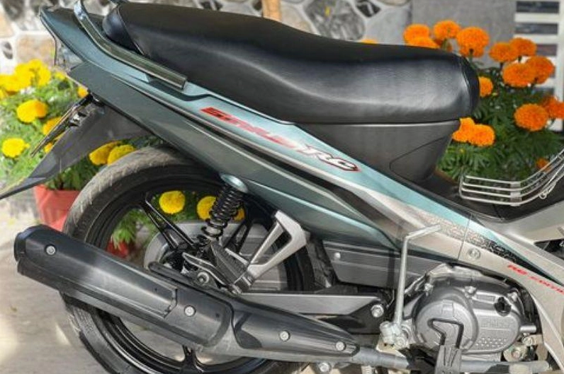 thân-xe-yamaha-sirius