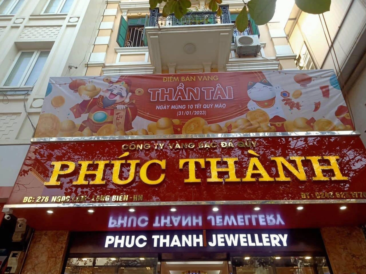 Tiệm vàng Phúc Thành luôn sẵn sàng phục vụ khách hàng