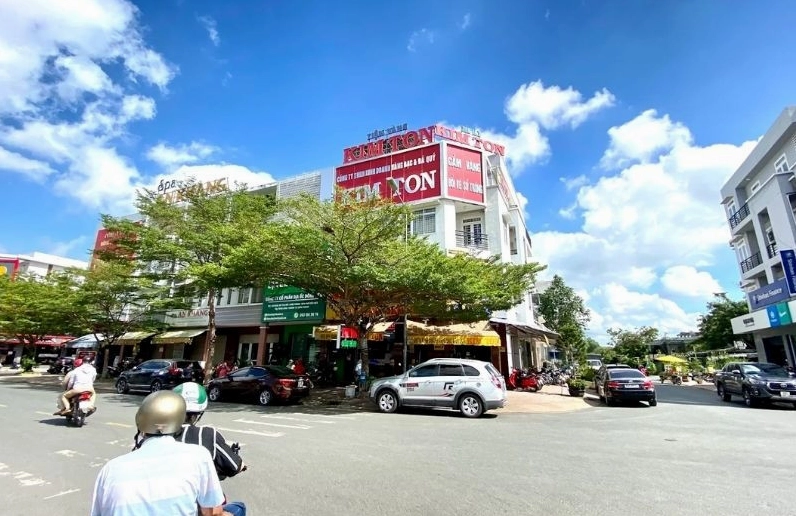 Trang sức vàng tại tiệm Kim Ton Long Thành Đồng Nai