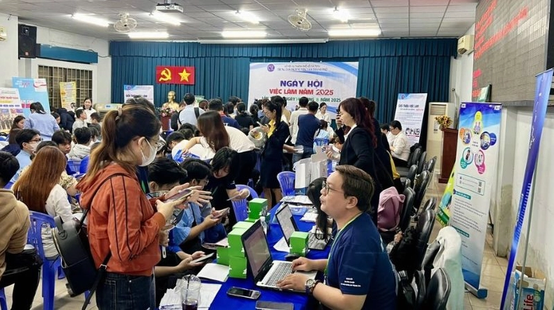 Trung tâm Dịch vụ việc làm TP.HCM tổ chức Ngày hội việc làm thu hút đông đảo người lao động và doanh nghiệp tham gia