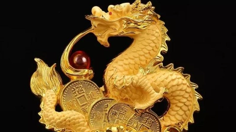 Tượng rồng phong thủy giúp gia tăng vượng khí cho tuổi Canh Thìn