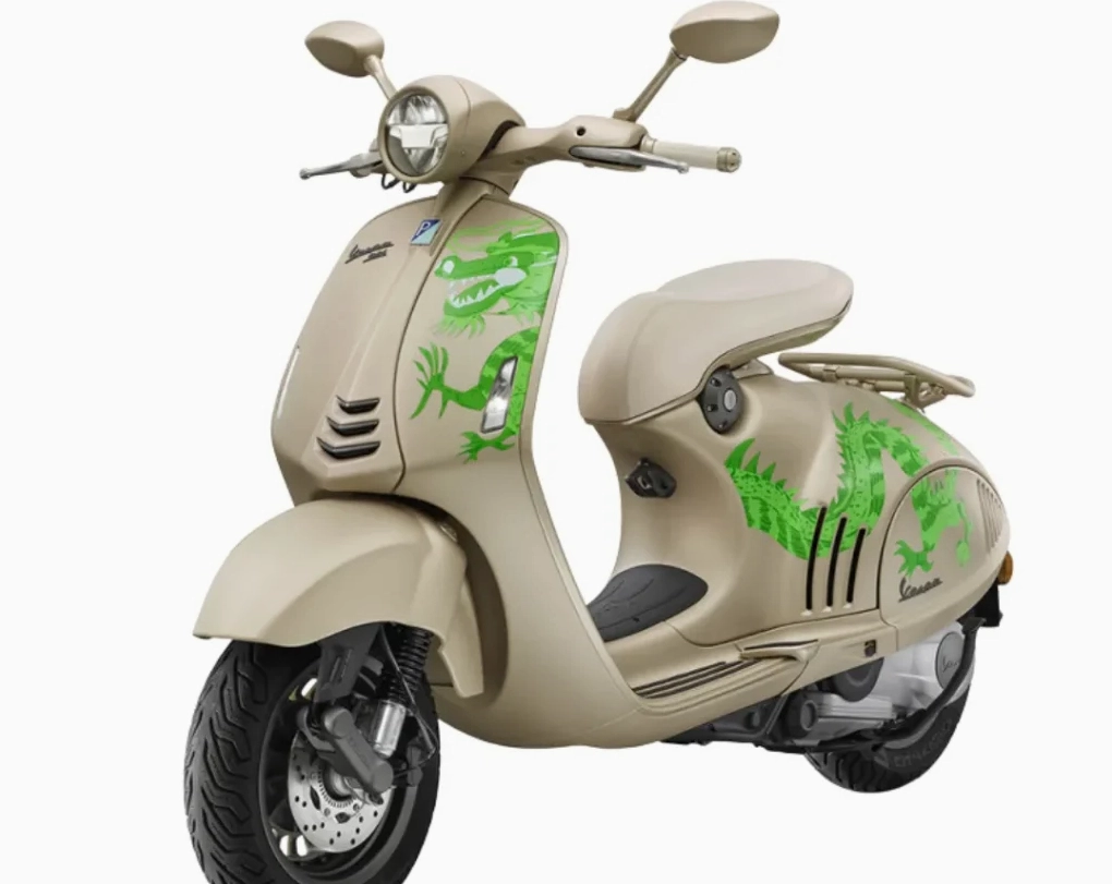 Vespa 946 phiên bản Rồng Xanh