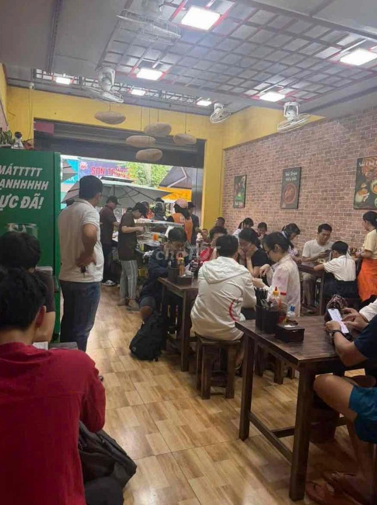 Việc làm Quận 7 Tp Hồ Chí Minh - Môi trường làm việc năng động