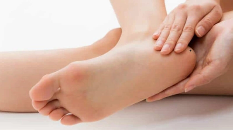 Ý nghĩa nốt ruồi ở gót chân trái ở nữ giới