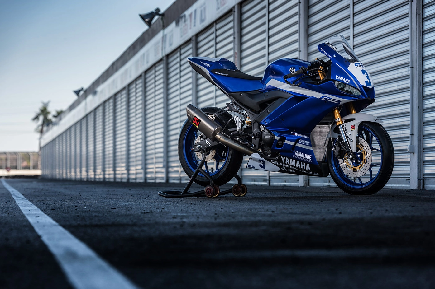 YZF-R3 lột xác với các trang bị từ Yamaha GYTR