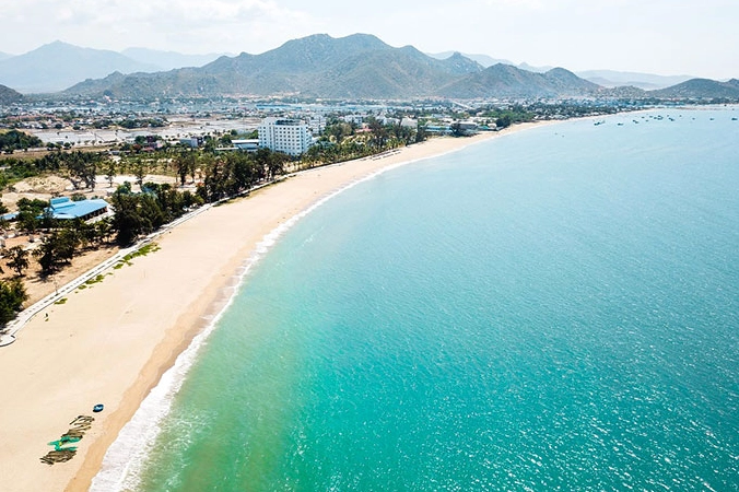 bai-bien-ninh-chu-thien-uong-bien-xanh-cat-trang-ninh-thuan_662