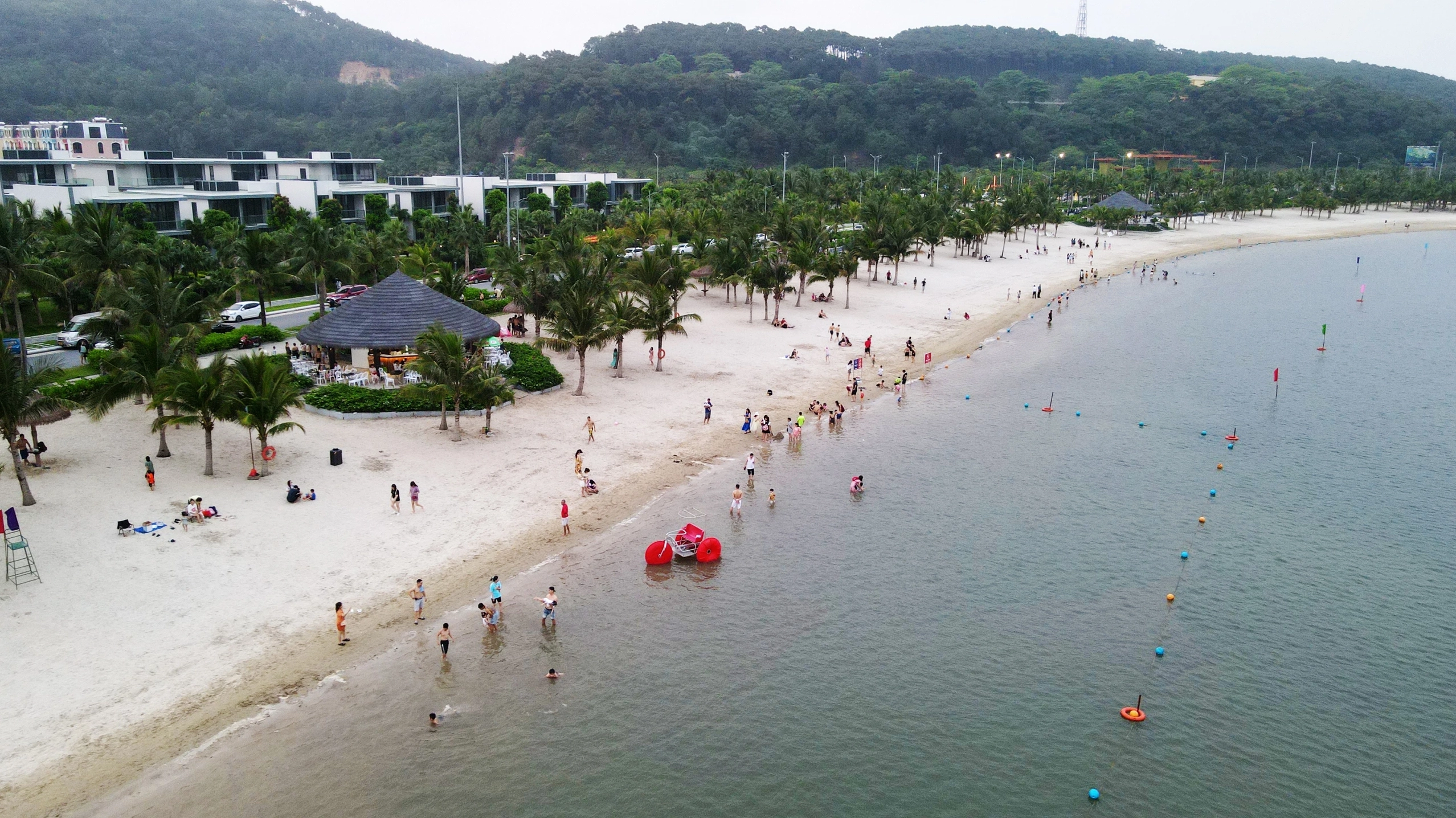 Bãi Vạn Hương - Đồ Sơn thơ mộng