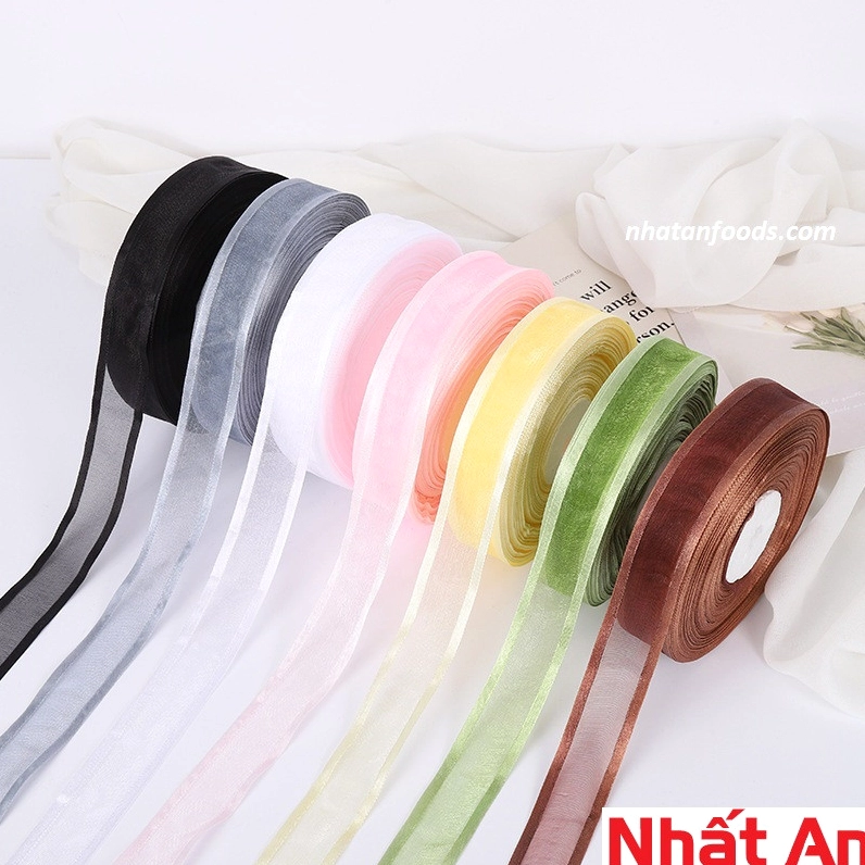 Các loại ruy băng lụa với màu sắc đa dạng