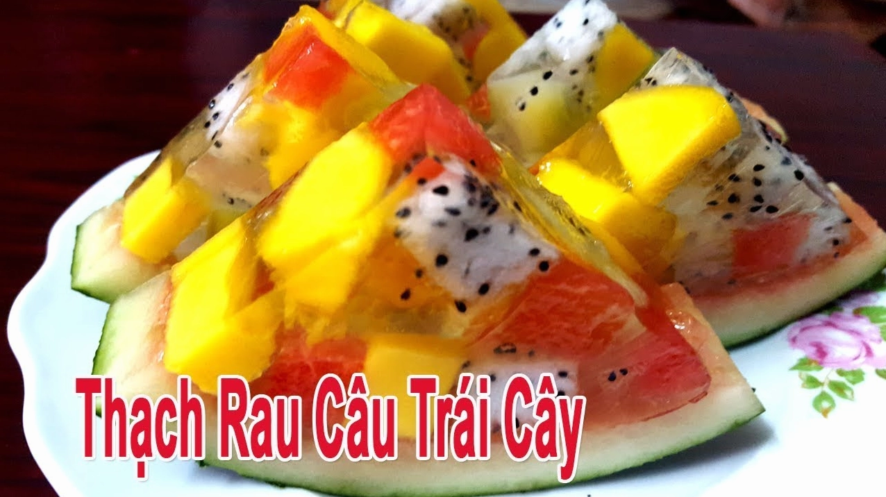 Các loại trái cây tươi ngon chuẩn bị làm rau câu