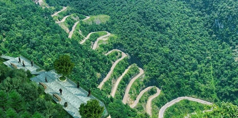 Cảnh quan núi non hùng vĩ tại Cao Bằng