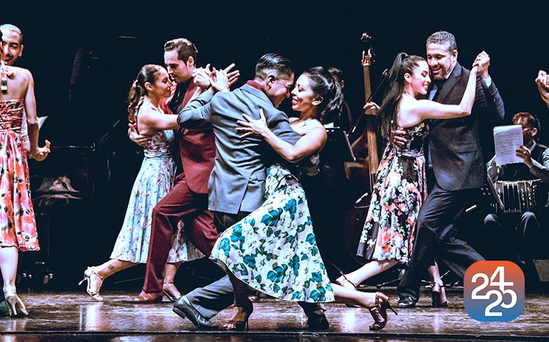 Cặp đôi nhảy Tango đầy đam mê