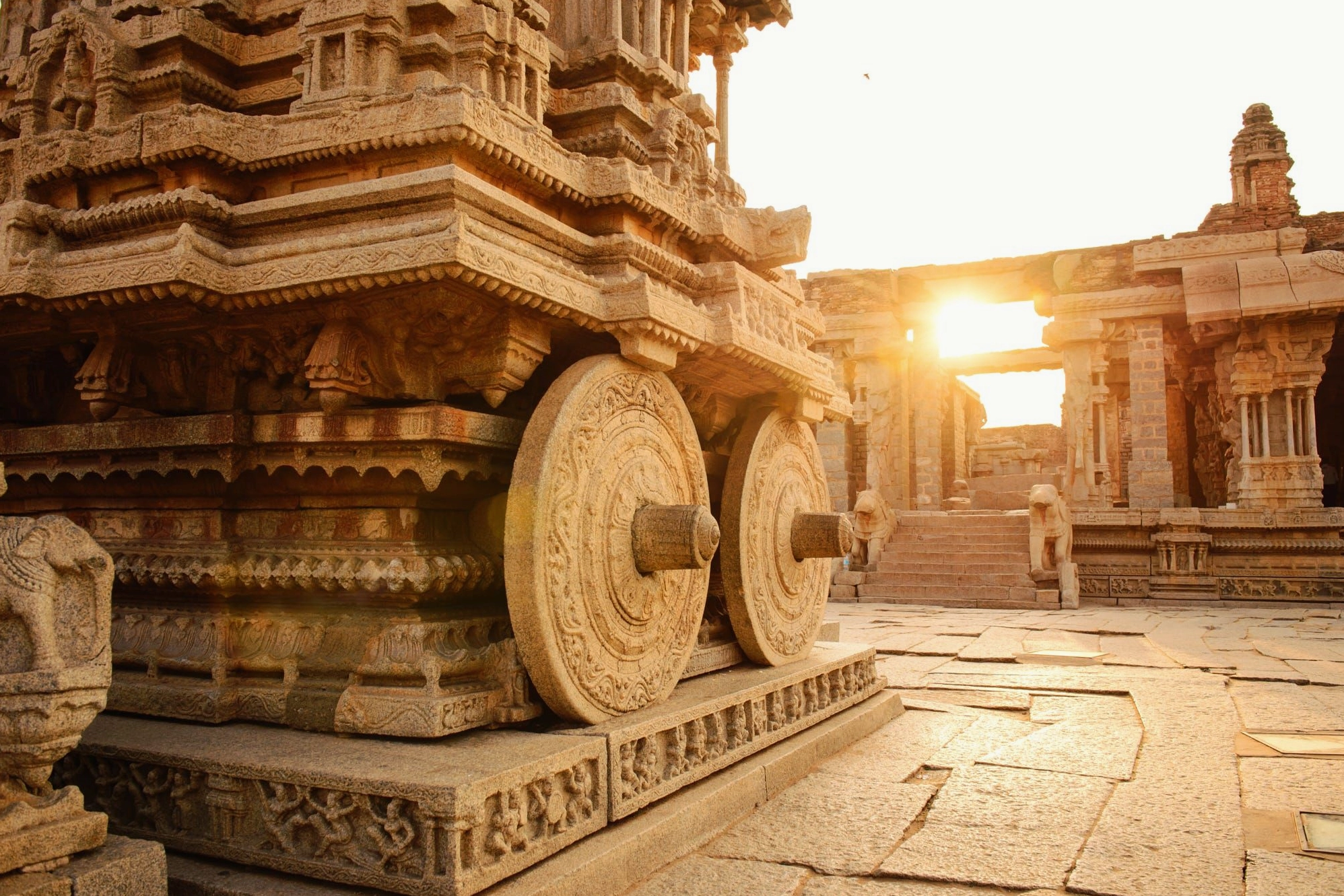 Chi tiết bánh xe và ngựa tại đền Konark