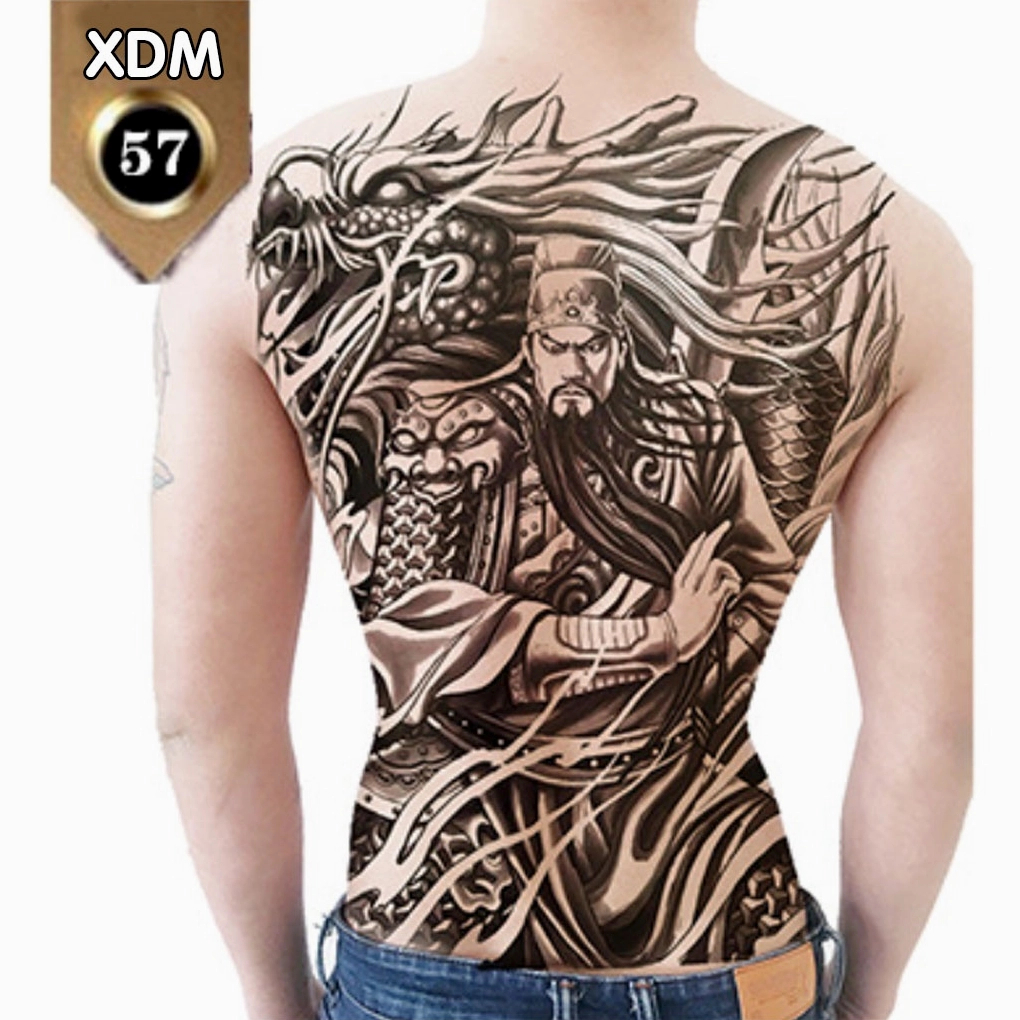 Chi tiết hình xăm Quan Vũ kín lưng