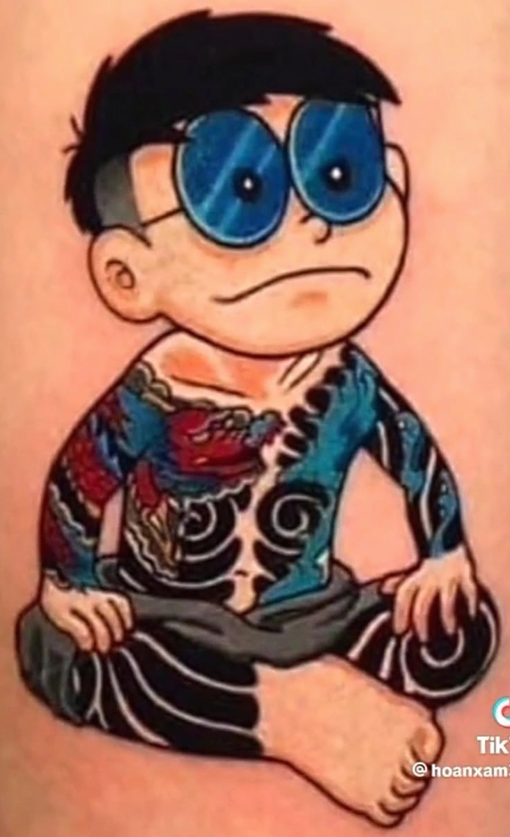 Hình xăm Nobita với phong cách Irezumi và các yếu tố thiên nhiên Nhật Bản