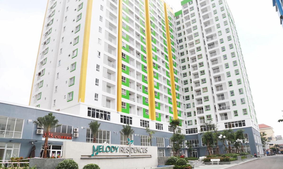 Hồ bơi sang trọng tại dự án Chung cư Melody
