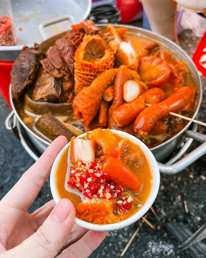 Đĩa cơm tấm sài gòn đầy đặn