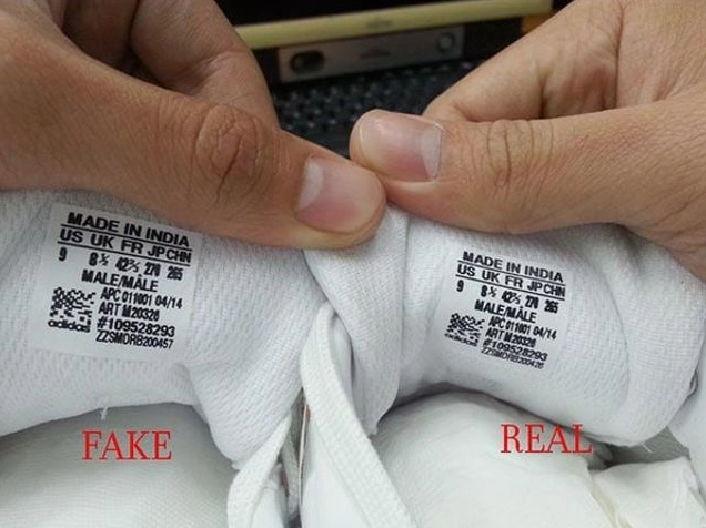 Logo giày Adidas chính hãng