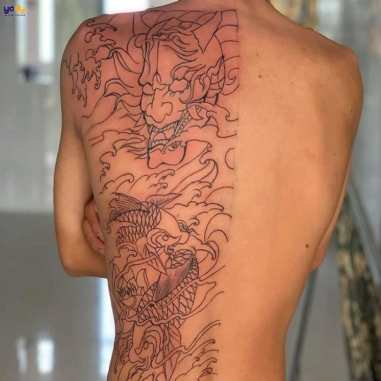 mau-xam-nua-lung-huong-dan-chon-hinh-xam-oc-ao-cho-ban_139