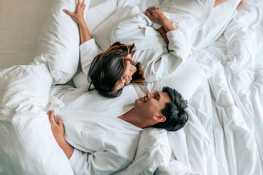 Mơ thấy quan hệ với người lạ