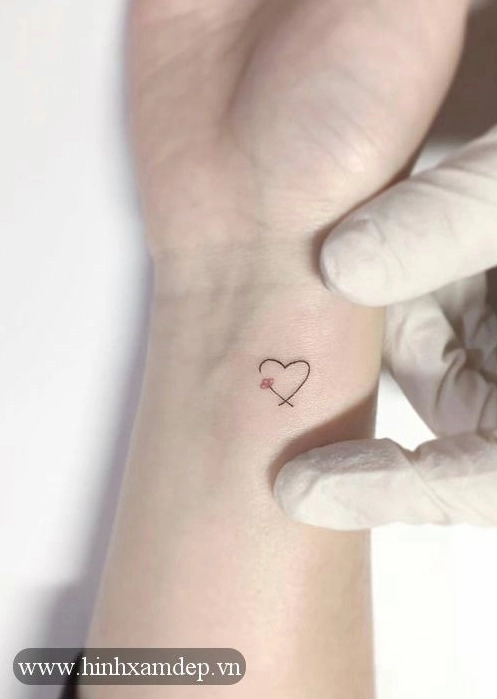 Nhiều mẫu hình xăm trái tim mini đẹp và ý nghĩa