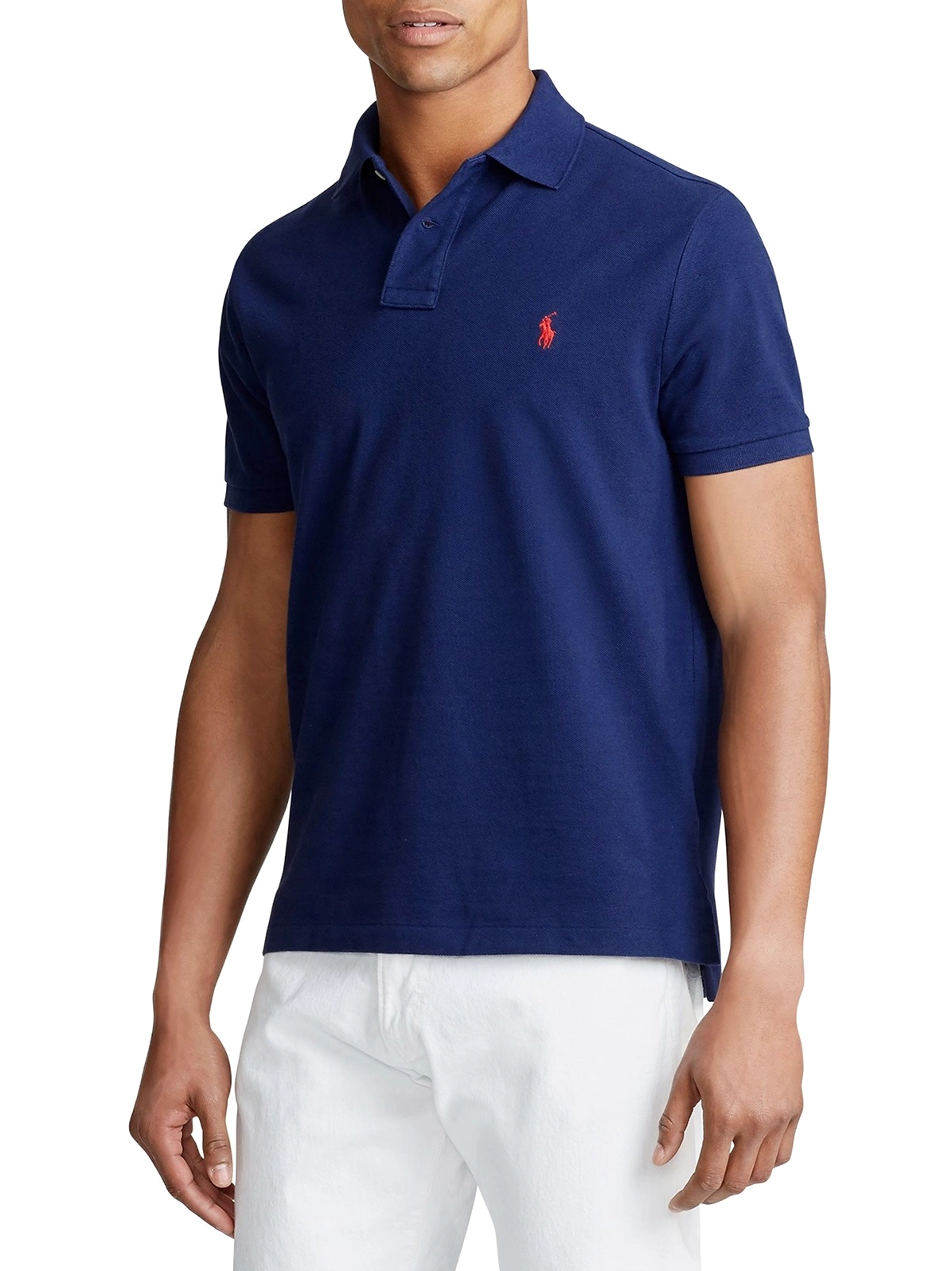Phối đồ áo Ralph Lauren với quần chinos