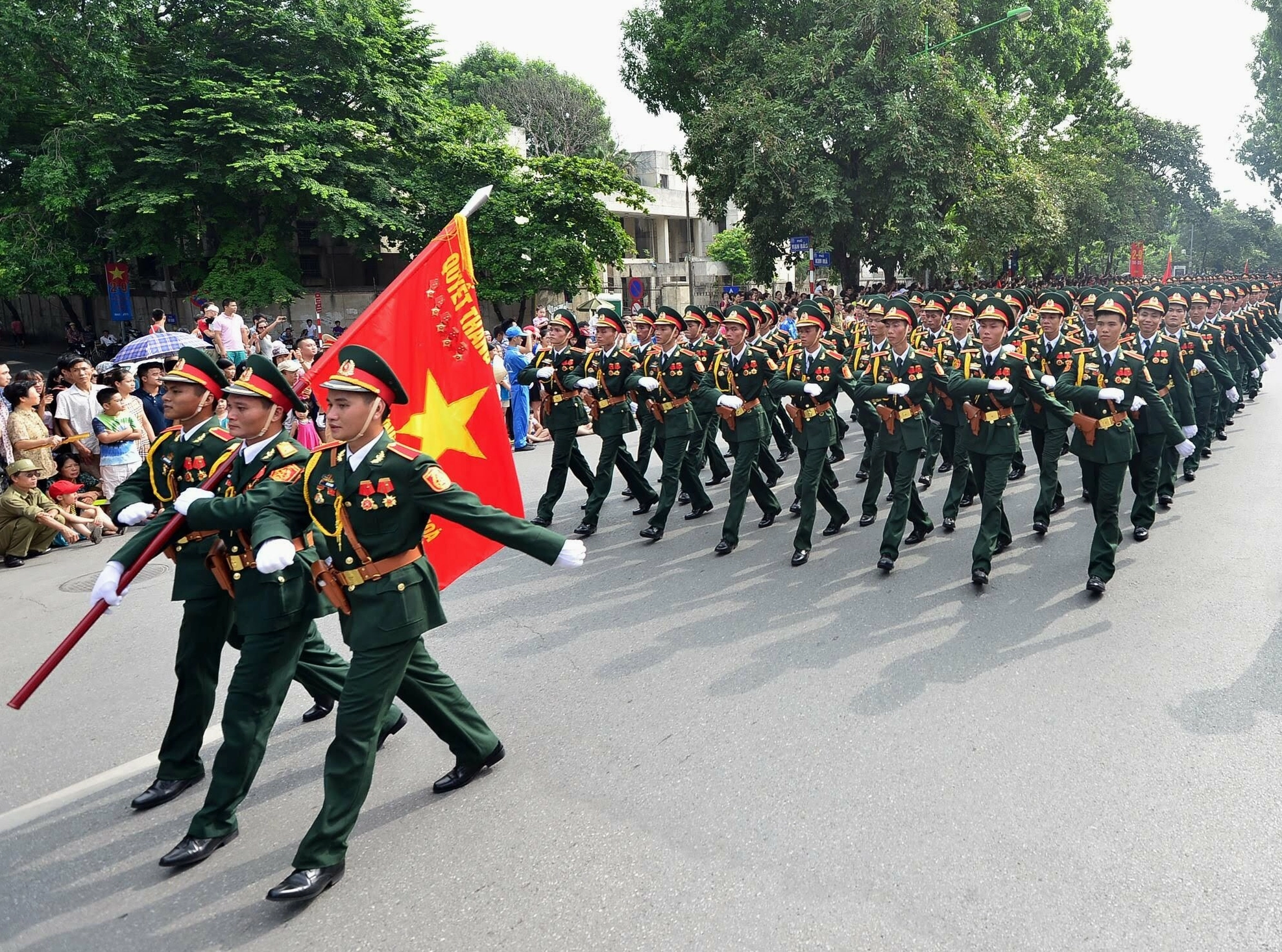quoc-phong-la-gi-hieu-sau-ve-bao-ve-to-quoc-tu-goc-re_895