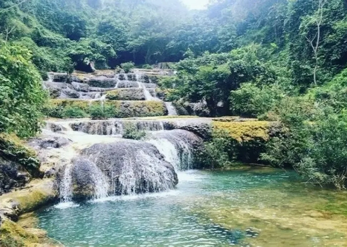 Ruộng bậc thang Mù Cang Chải mùa lúa chín