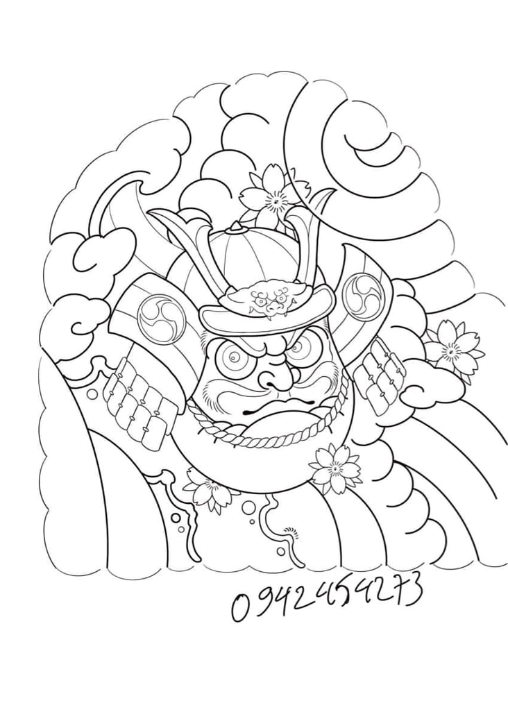Thợ xăm đang thực hiện hình xăm Daruma Nhật cổ cho khách hàng