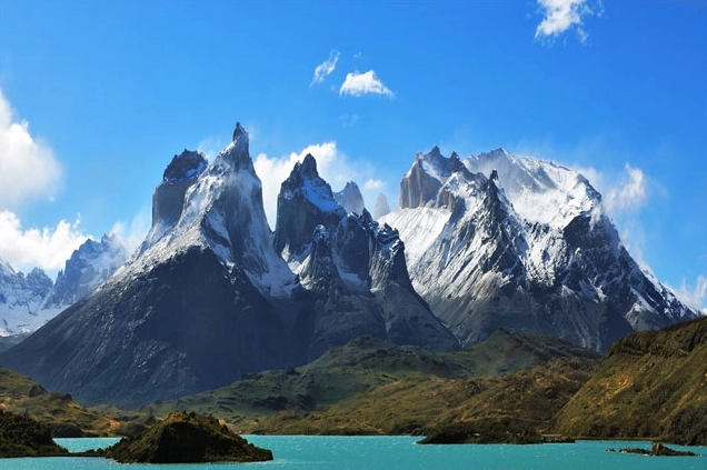 Toàn cảnh dãy Andes hùng vĩ