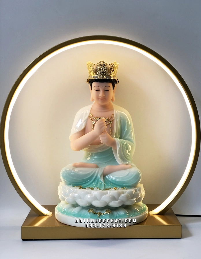 Tượng Như Lai Đại Nhật uy nghiêm