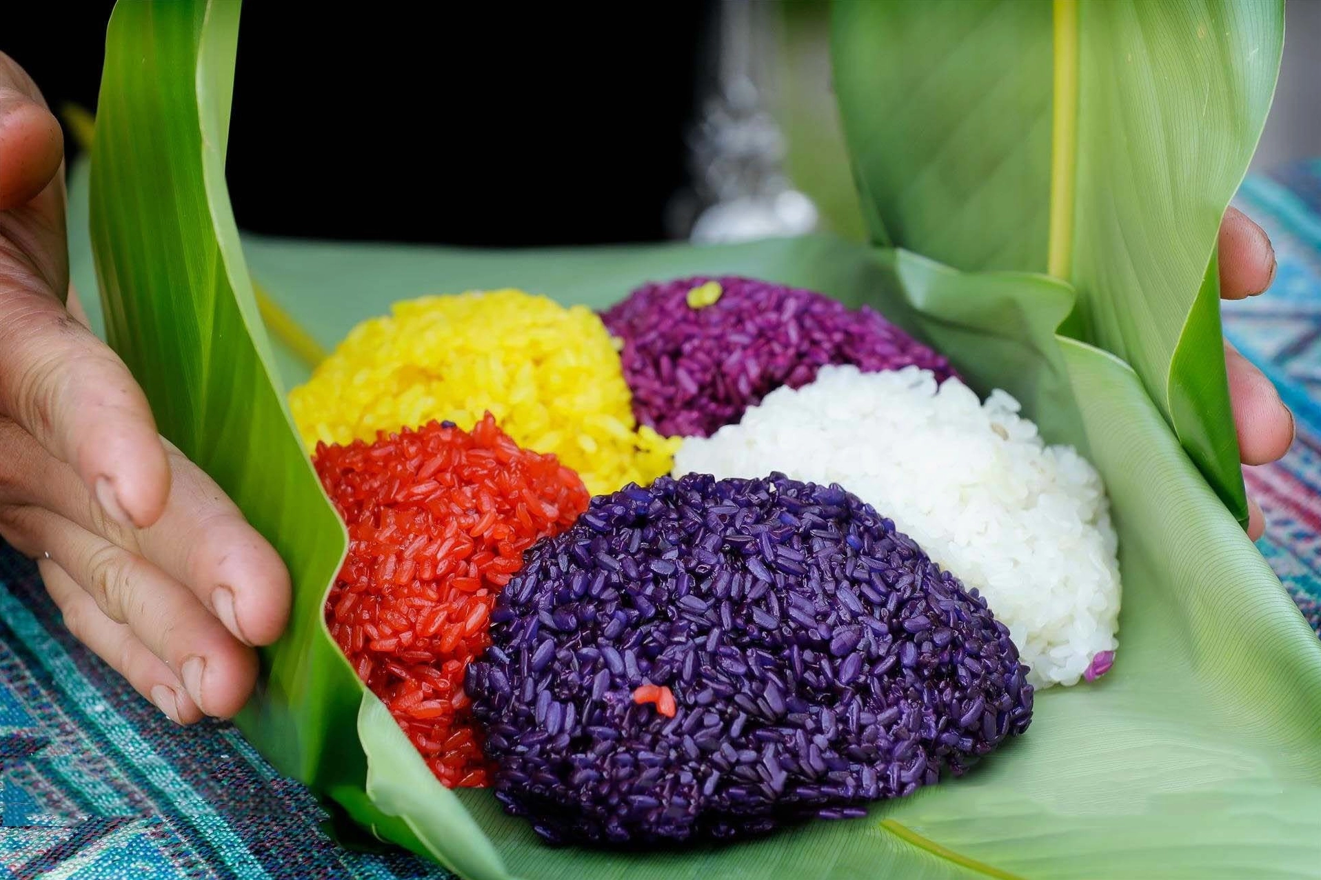 Xôi bảy màu Sapa rực rỡ